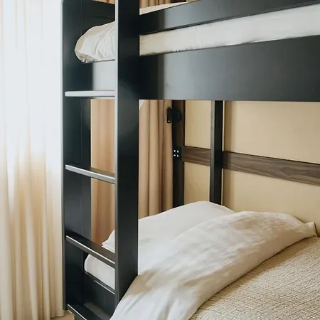 Room With Bunkbed דירה גנט